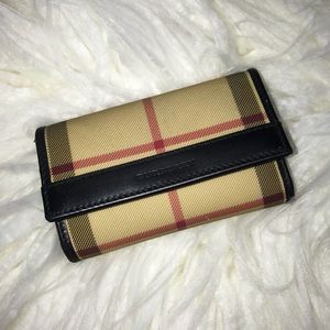 Burberry keyholder wallet